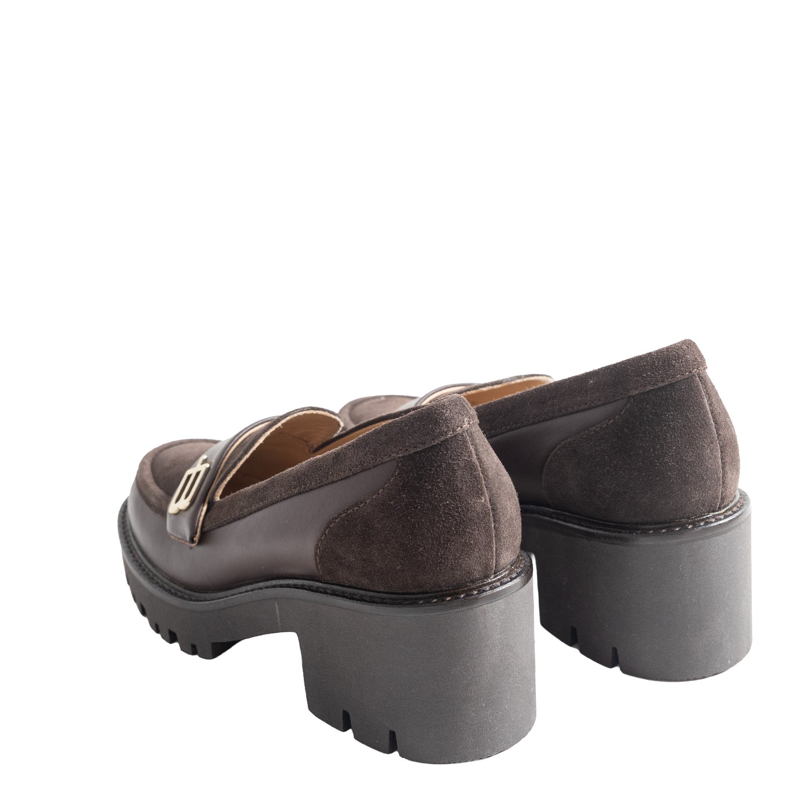 מוקסין זמש עקב צ'אנקי-חום