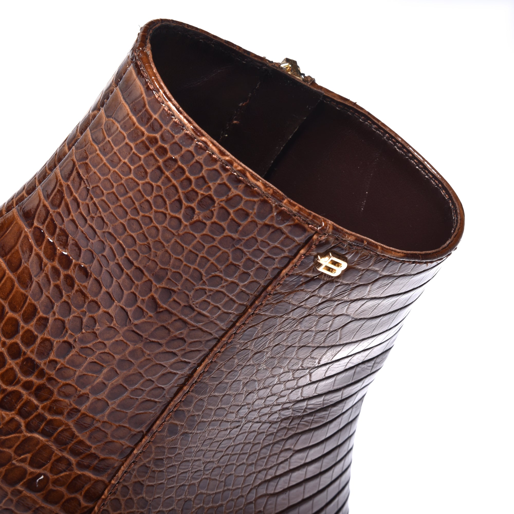 מגפון בוקרים קרוקו-חום