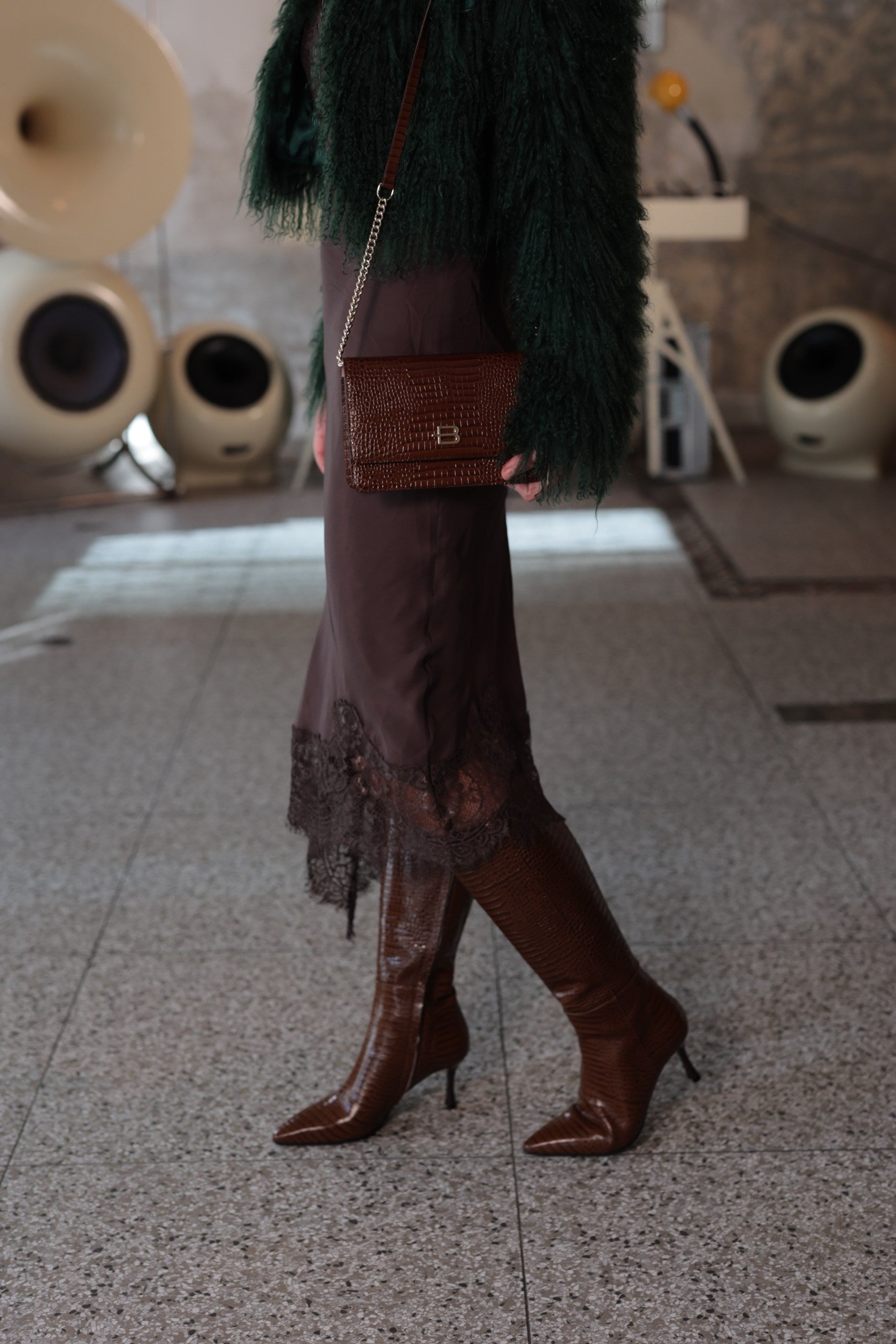 תיק ערב קרוקו-חום