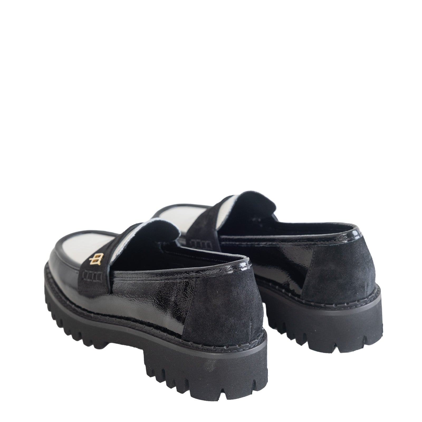 מוקסין לאק שחור/לבן